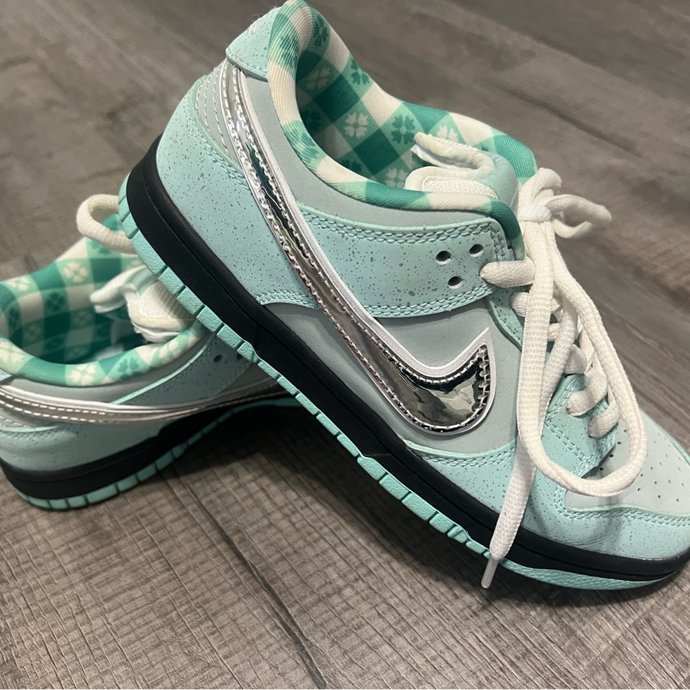 Nike Dunks
Tiffany Blue